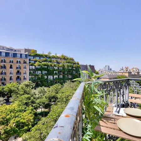 The Eiffel Tower View *