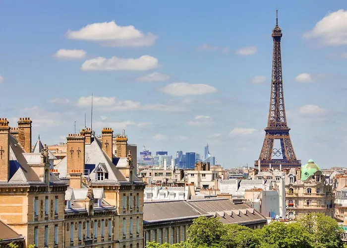 The Eiffel Tower View Παρίσι