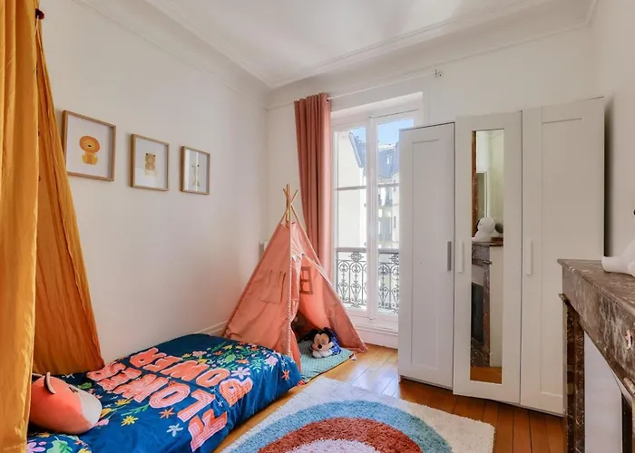 The Eiffel Tower View Appartement *