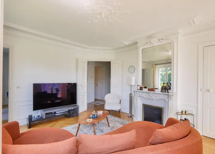 The Eiffel Tower View *