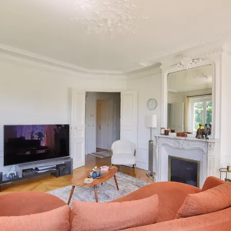 The Eiffel Tower View *